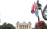 Hà Nội rợp cờ hoa chào đón hội nghị thượng đỉnh Mỹ - Triều Tiên